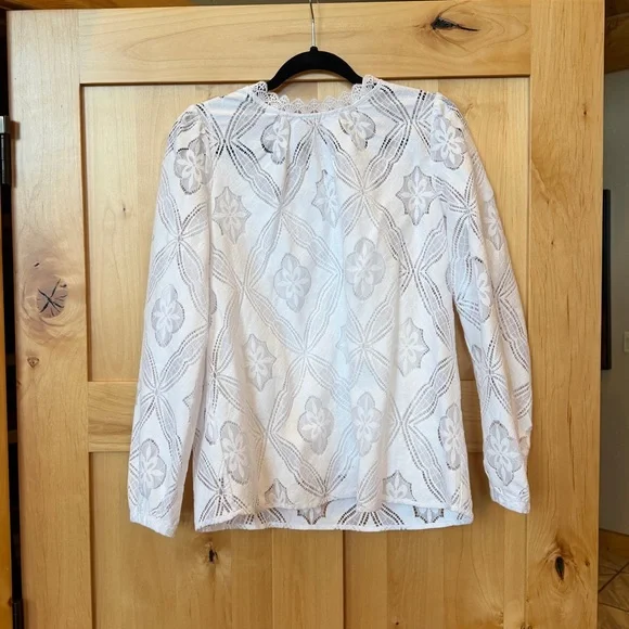 LOFT Mosaic Lace Blouse, Size M, White - Picture 4 of 8